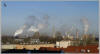 Morgens um 8:00 Uhr über Augsburg > rauchende Fabrikschornsteine zeigen das Arbeitsleben an...